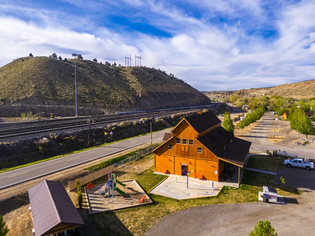 120_UTAH_03-9