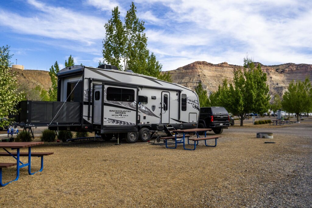 120_UTAH_03-90